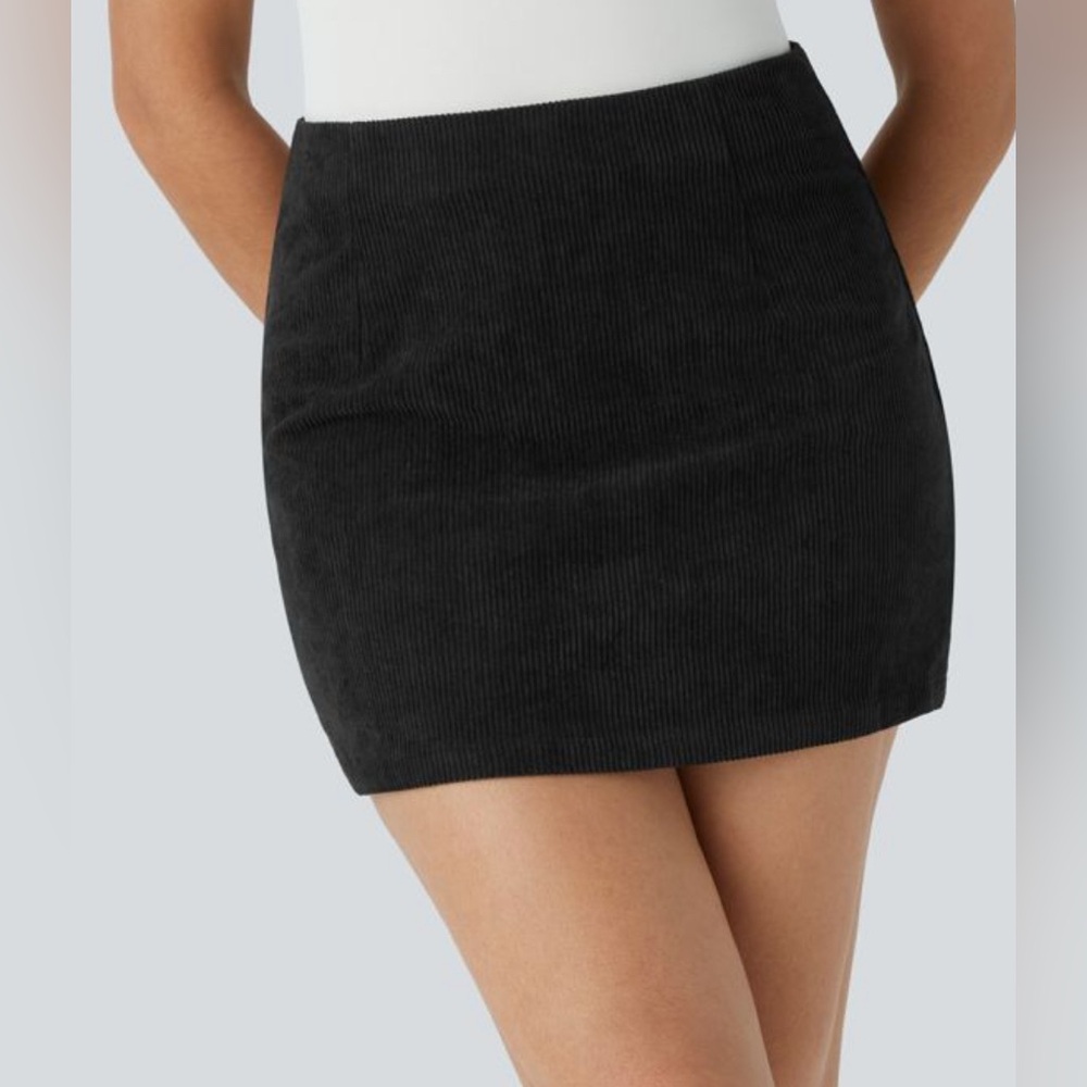 NEW - Halara High Waisted 2-in-1 A-Line Mini Corduroy Casual Skit
